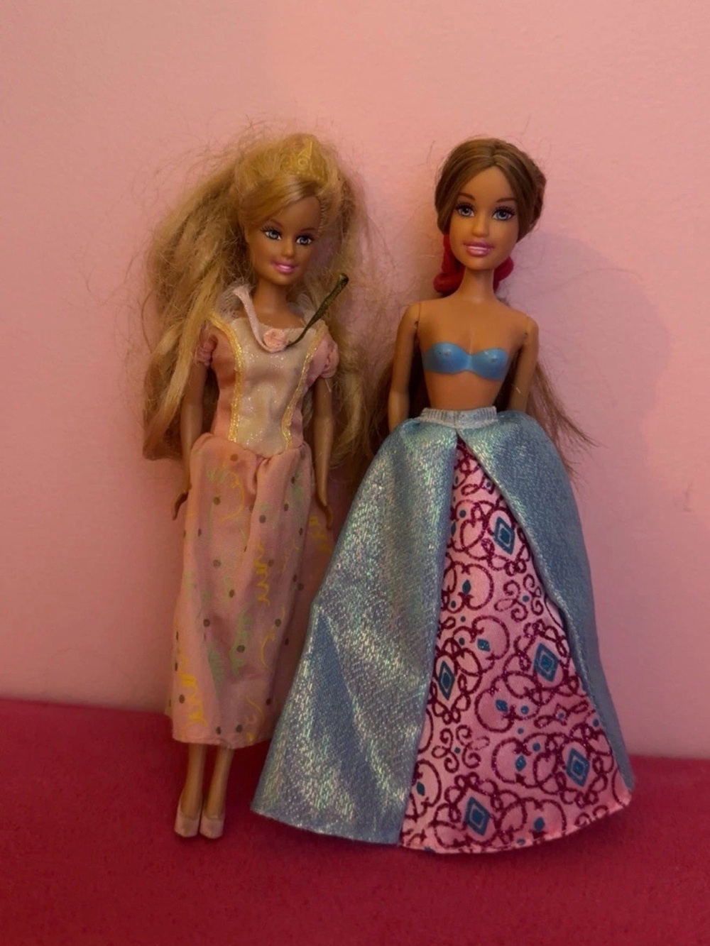 Vintage Erika & Annalise 6.5” Princess and the Pauper Barbie Mini Kingdom